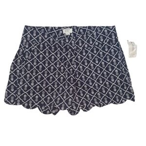 Crown & Ivy Shelby pineapple shorts, bottom NWT